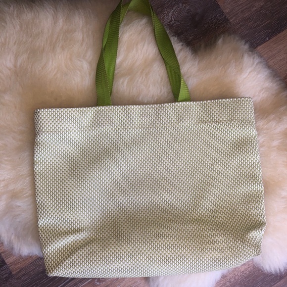 Crate&Barrel Green Tote Shopping Bag Carry All 19 1/2 x 15 1/2 - Picture 2 of 10